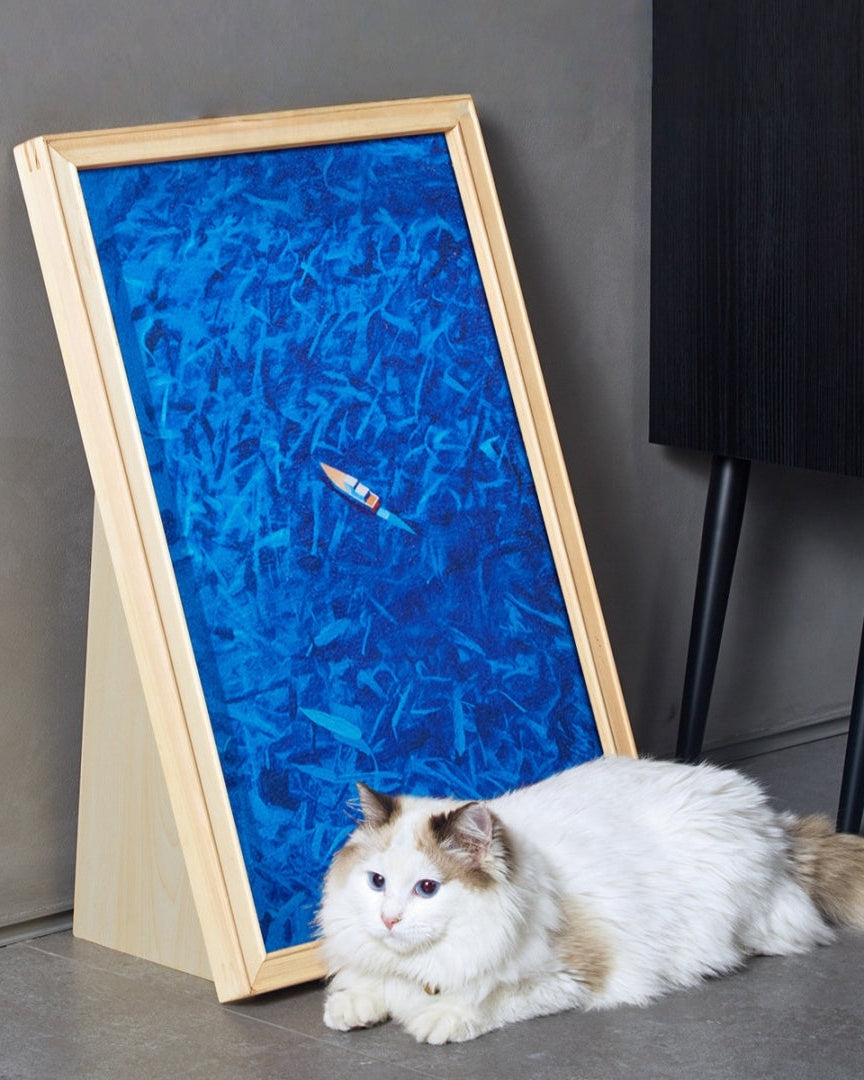 Art Frame Vertical Cat Scratcher - Solitary Skiff